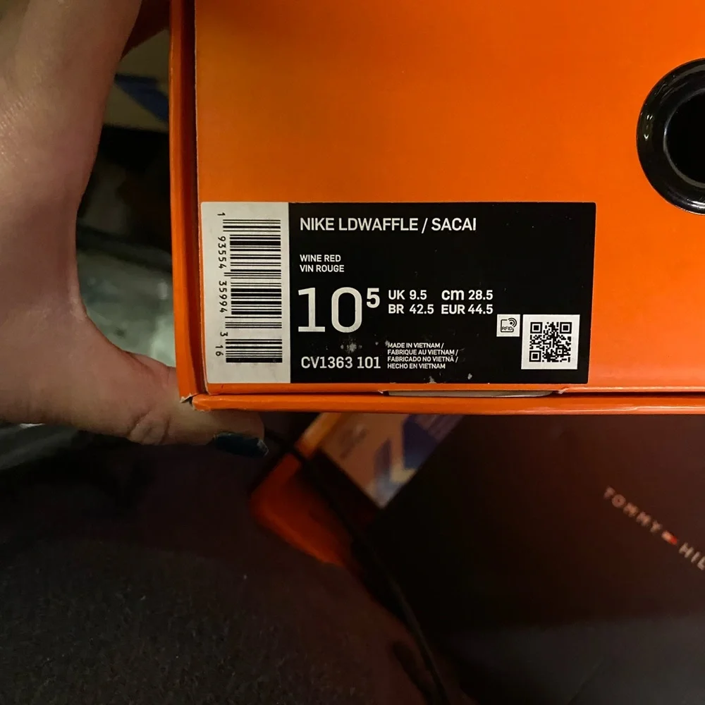 Nike Sacai New 10.5 - Picture 4 of 4